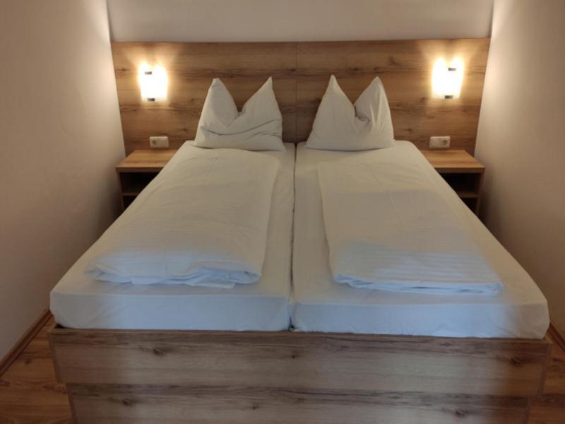 Hotel Reitzentrum Hausruckhof Ampflwang im Hausruckwald Extérieur photo
