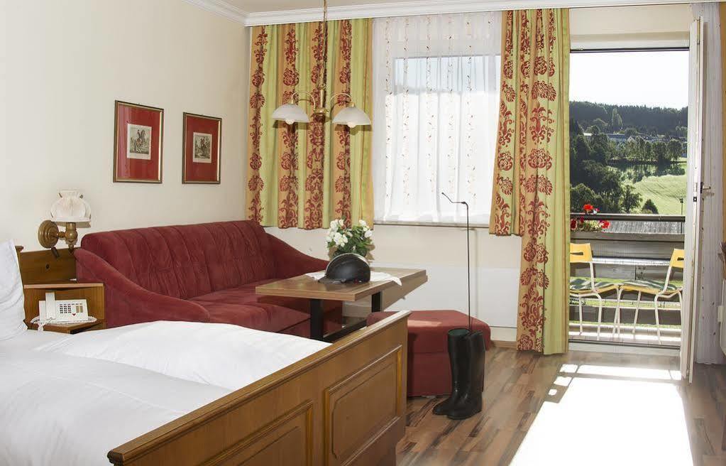 Hotel Reitzentrum Hausruckhof Ampflwang im Hausruckwald Extérieur photo